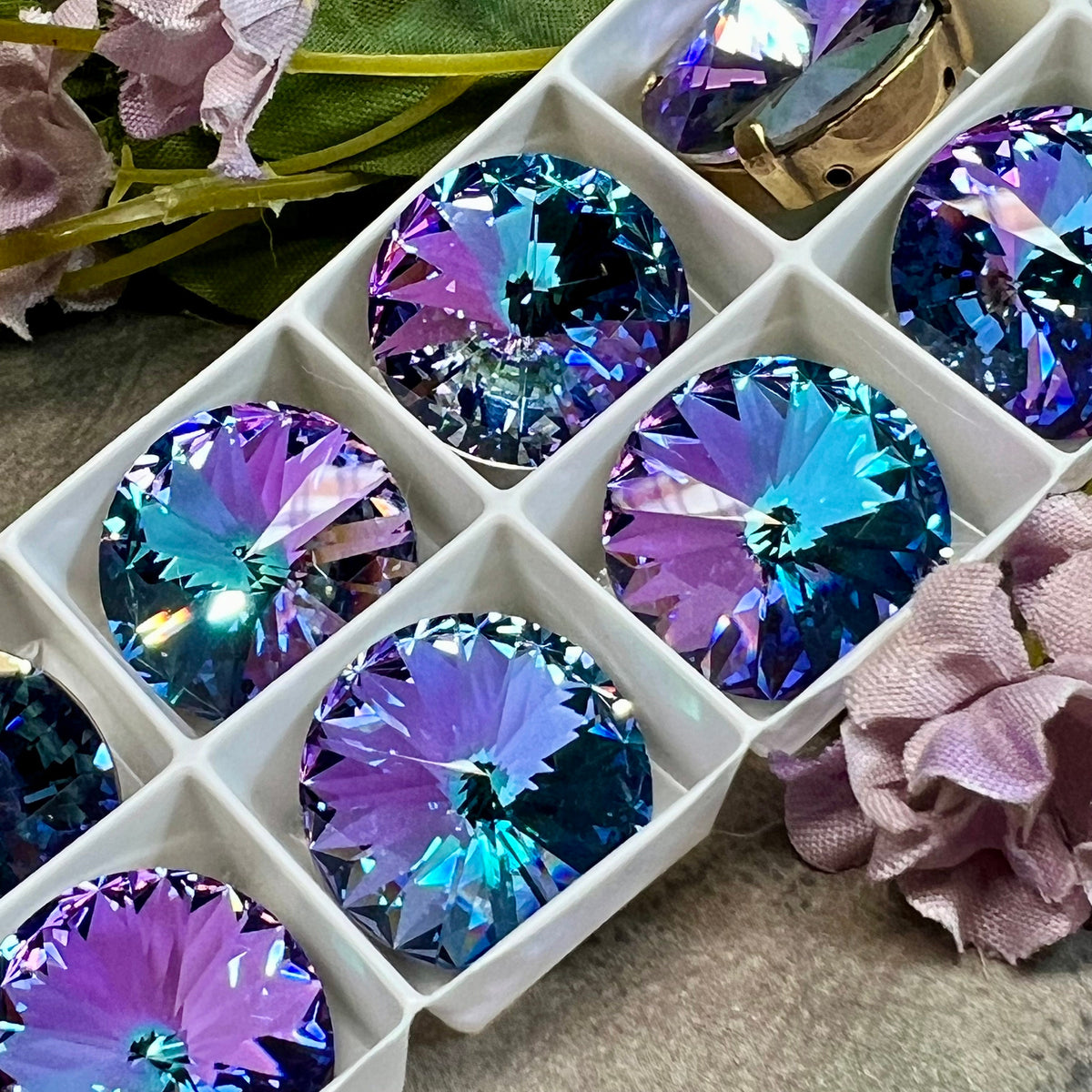 Vintage Purple Square RIVOLI and AB Rhinestone BROOCH Foil Backed Inverted Rivoli shops Stones Rhodium Plated Heliotrope Orchid Iridescent Stones