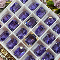 Cardinal Royal Purple, 2 Pcs Vintage Transparent Swarovski 12x10mm Art 4610 With Setting