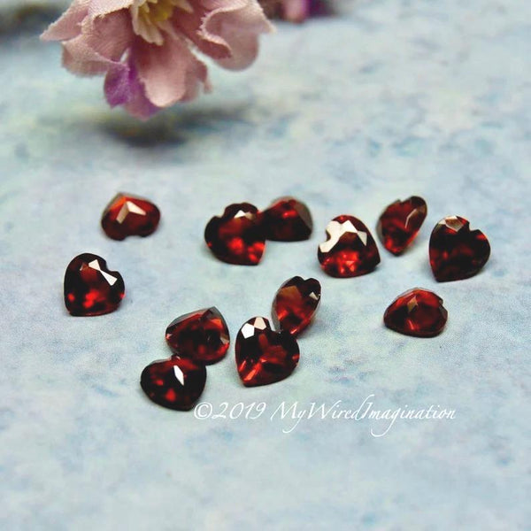 12 Pieces, Genuine Garnet Hearts, 6X6mm Heart-Shape Faceted Garnets