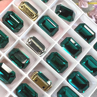Emerald Swarovski Octagon, 1 Piece 14x10mm Art 4610 Crystal With a Setting