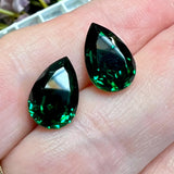 Emerald Green 2 Pcs 13X8.5mm Vintage Swarovski Pear 4320 With Settings